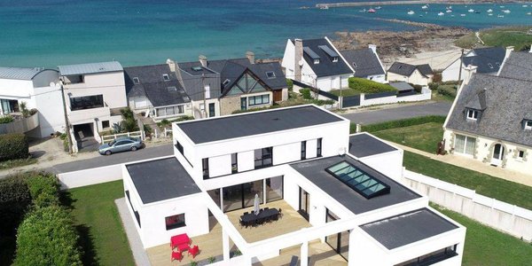 Comment construire une maison en bord de mer ?